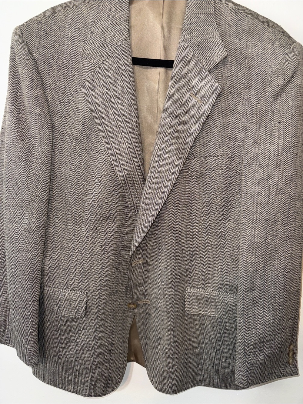 Men's Gray Herringbone Sport Coat - Tailored Single-Breasted Blazer
